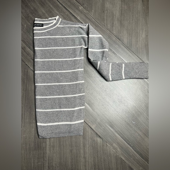 Banana Republic Fine Italian yarn filpucci Sweater extra small - Picture 1 of 15